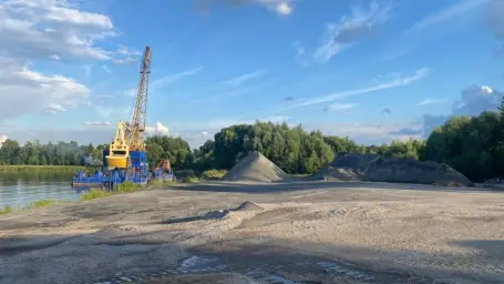 Жители Долгопрудного добились прокурорской паузы и поставили в тупик Сергея Иванова на встрече
