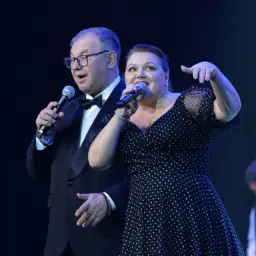 Фолк-дуэт Суховых получил премию за яркую композицию Бородато Фолк-дуэт Суховых получил премию за яркую композицию Бородато